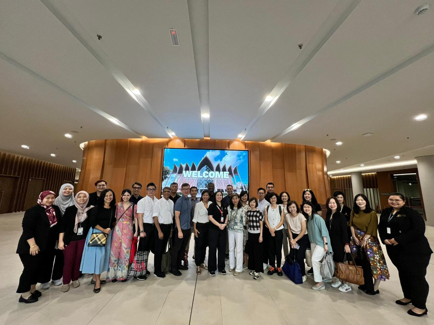  Benchmark Visit from the Singaporean Delegation
