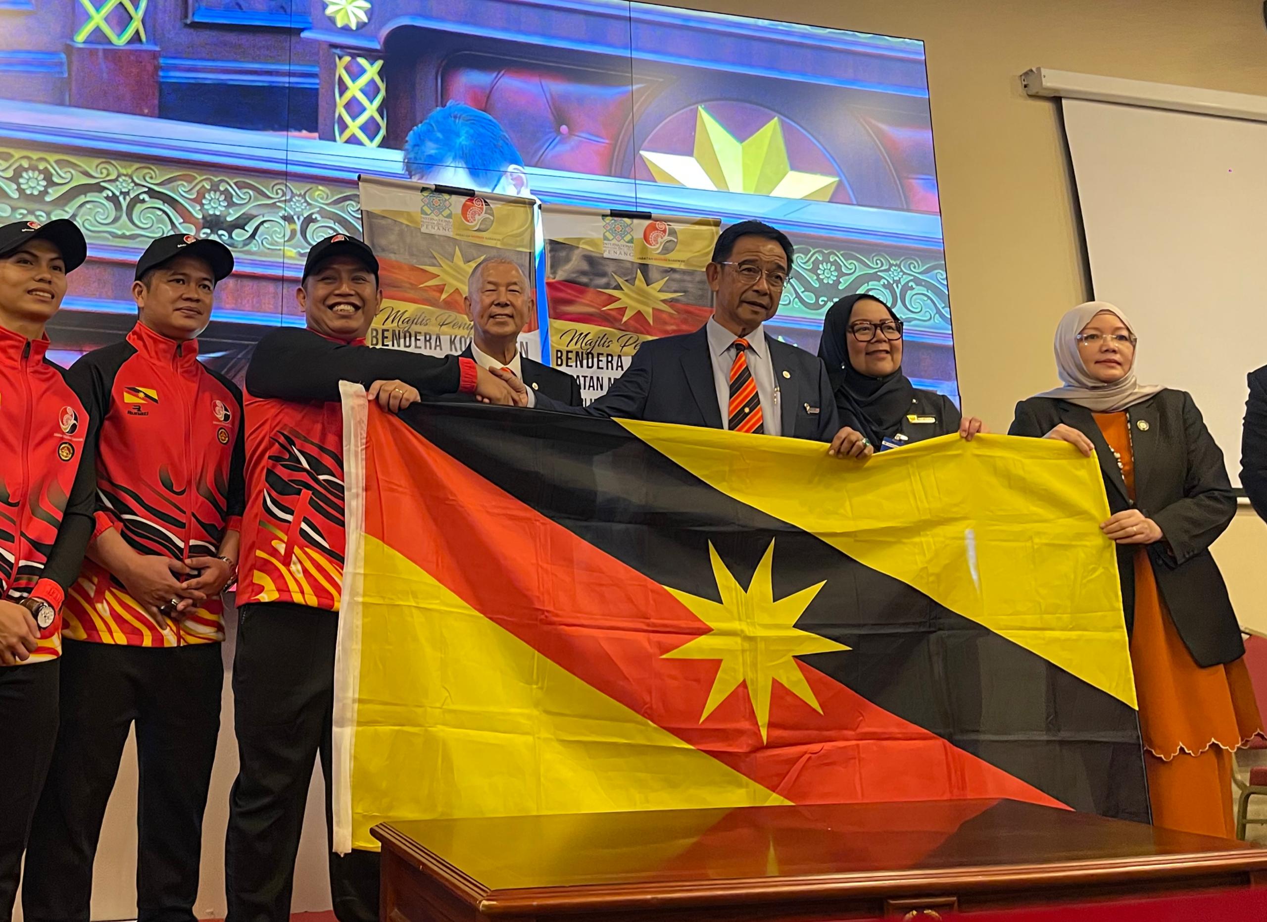Sarawak Ketengah 'Urang Sarawak: Come Learn With Us' pada HMA 2024